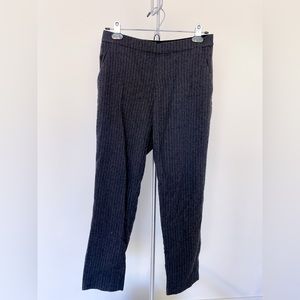 Uniqlo Wool-blended Pants in Dark Grey